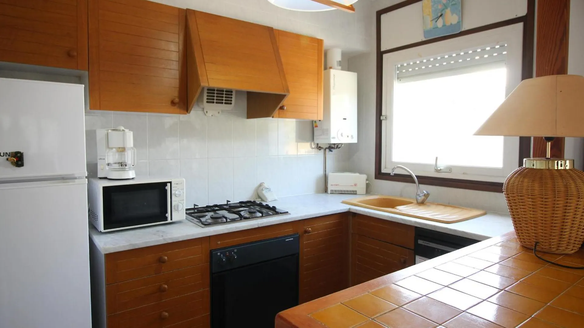 Apartment Cap Ras V 1-1 Apartamento Con Vistas Al Mar, A Tan Solo 50M De La Playa. - Es-228-164 Llanca Spain